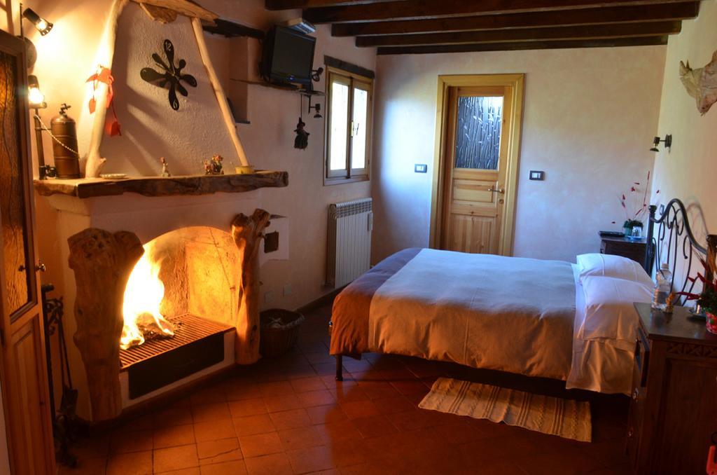 B&B Da Giua' Apricale Habitación foto